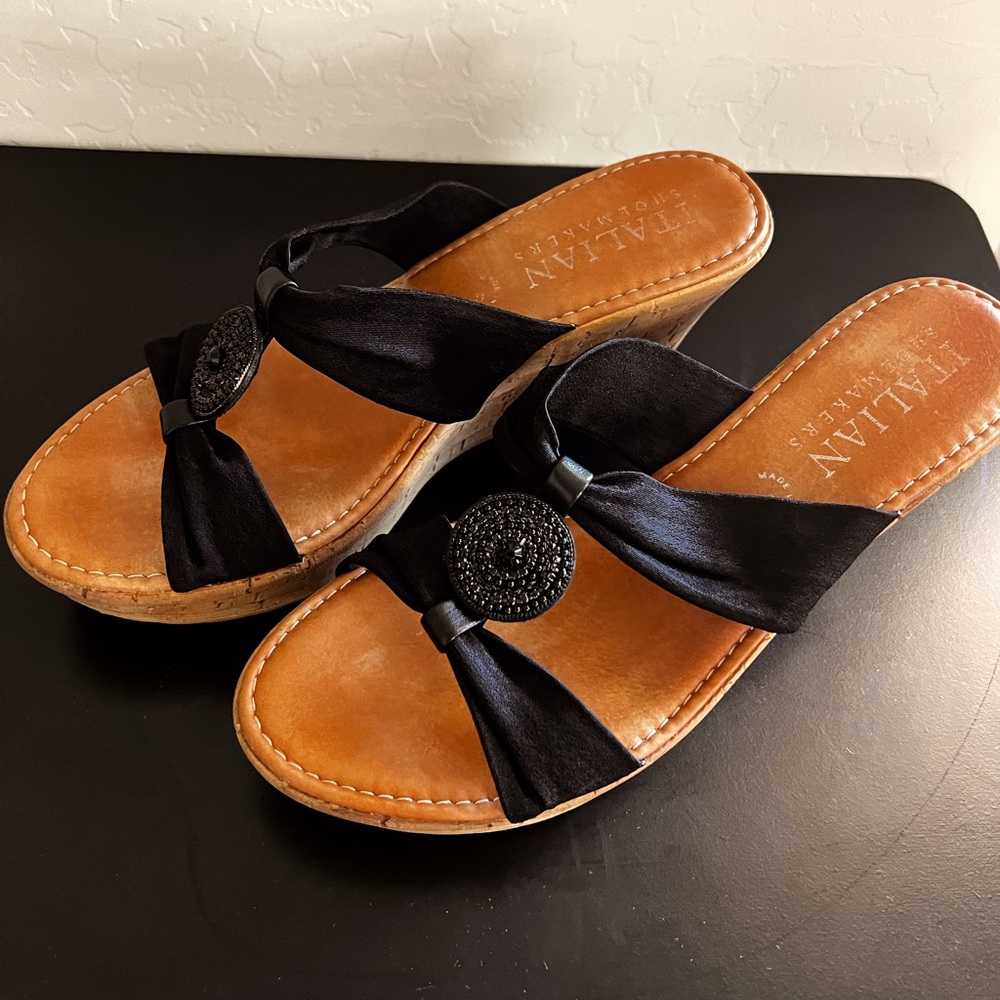 Italian shoemakers black wedges, size 9 womens